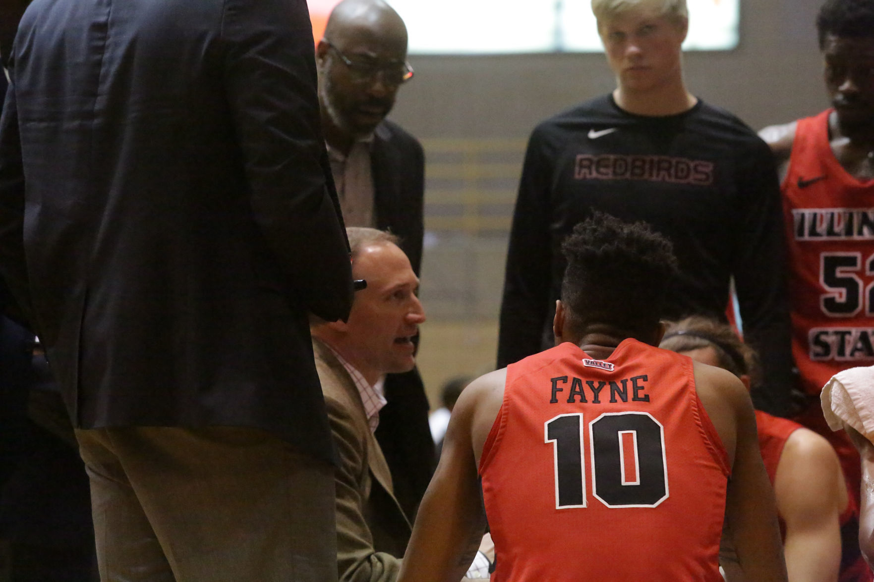 Valparaiso University beats Illinois State in men's basketball
